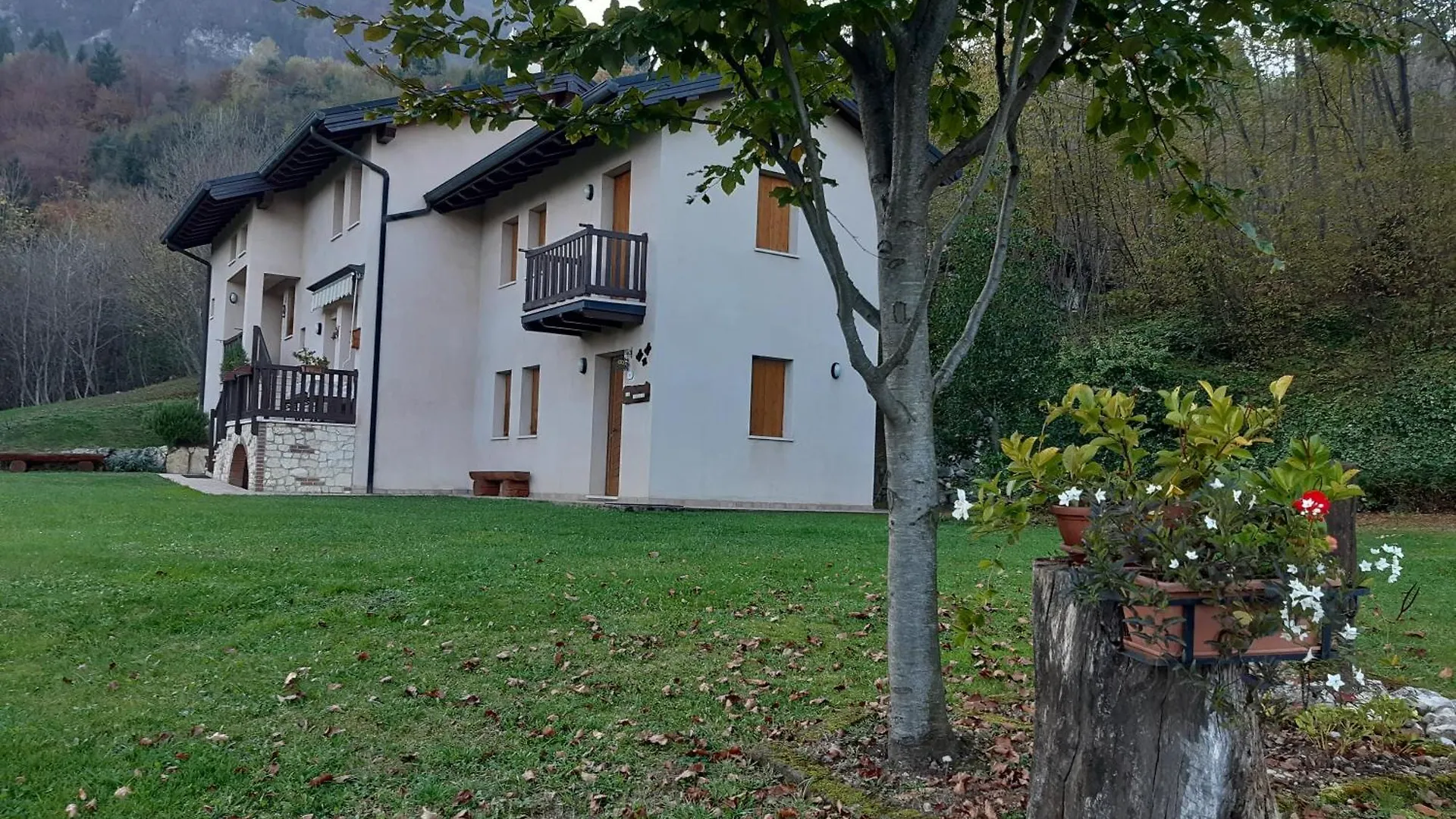 Casa vacanze Le Farfalle - un angolo di quite in Laghi Stalle Comparetti
