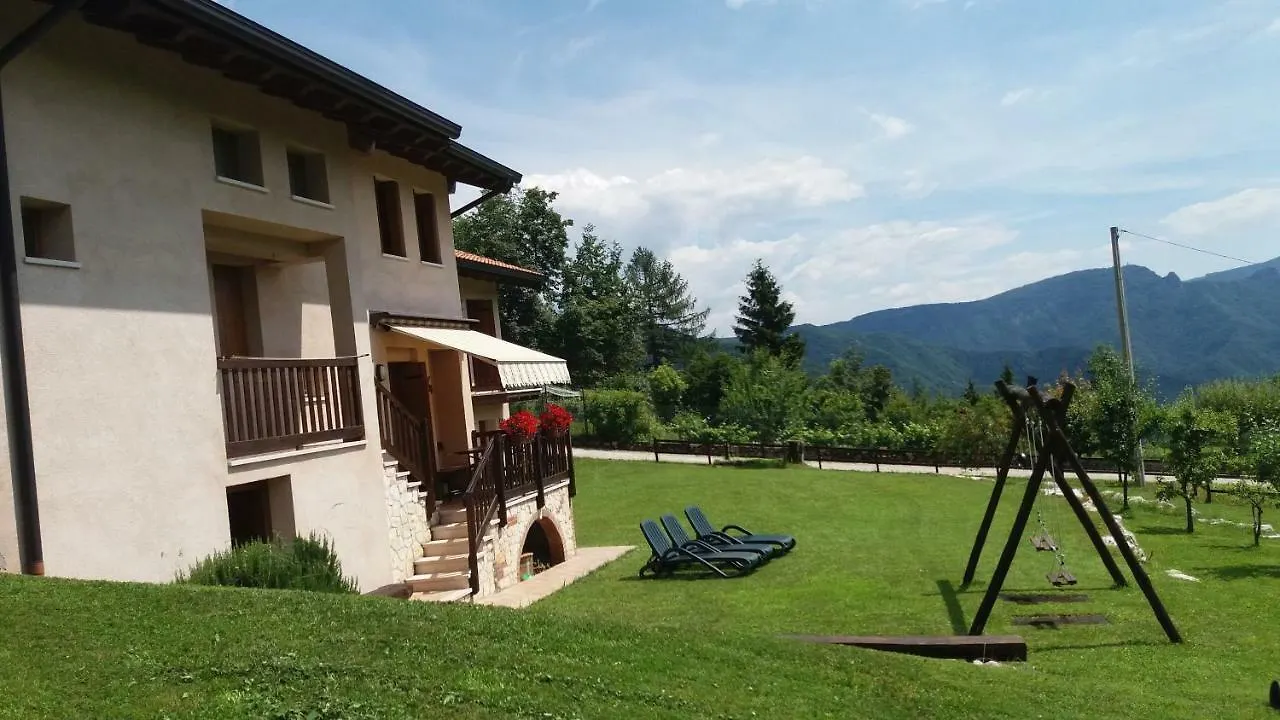 Le Farfalle - un angolo di quite in Laghi Stalle Comparetti Casa vacanze