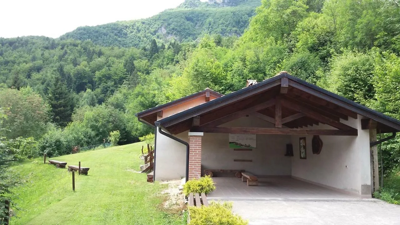 Le Farfalle - Un Angolo Di Quiete Green A Laghi In Provincia Di Vicenza Stalle Comparetti 0*,  Italy