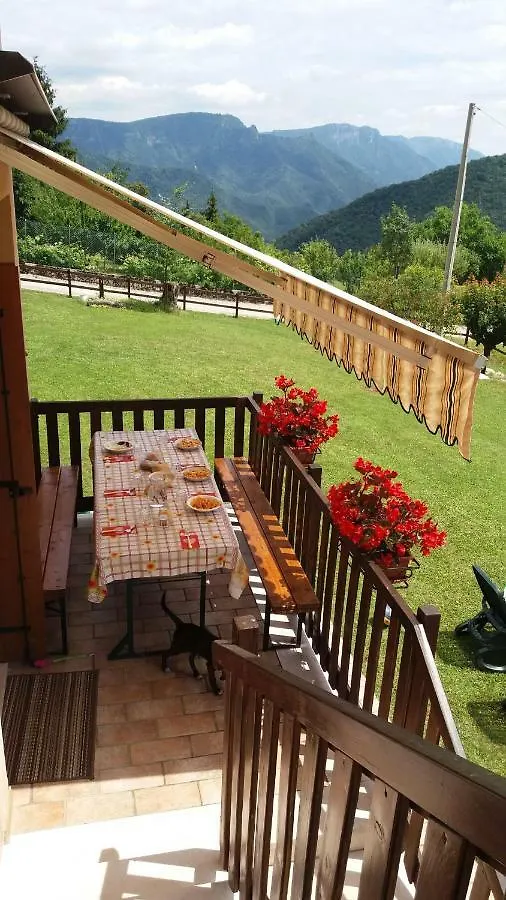 Holiday home Le Farfalle - Un Angolo Di Quiete Green A Laghi In Provincia Di Vicenza Stalle Comparetti